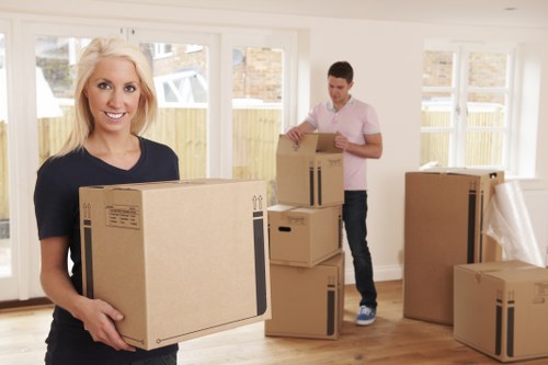 Moving truck service for homes and businesses in Redbridge